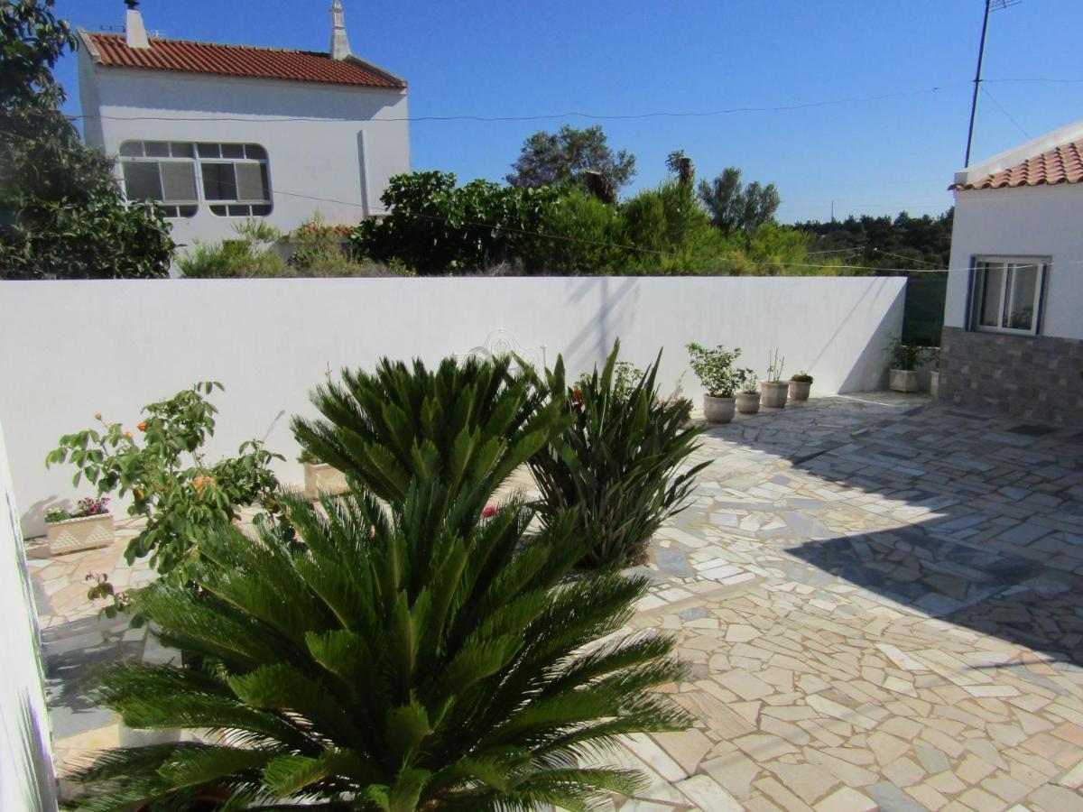 Casa Da Horta Villa Aroeira  Exterior photo